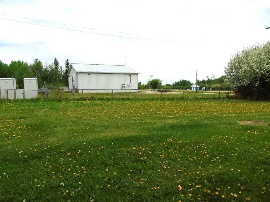 Lot 2 1st Street E Faust AB T0G 0X0
