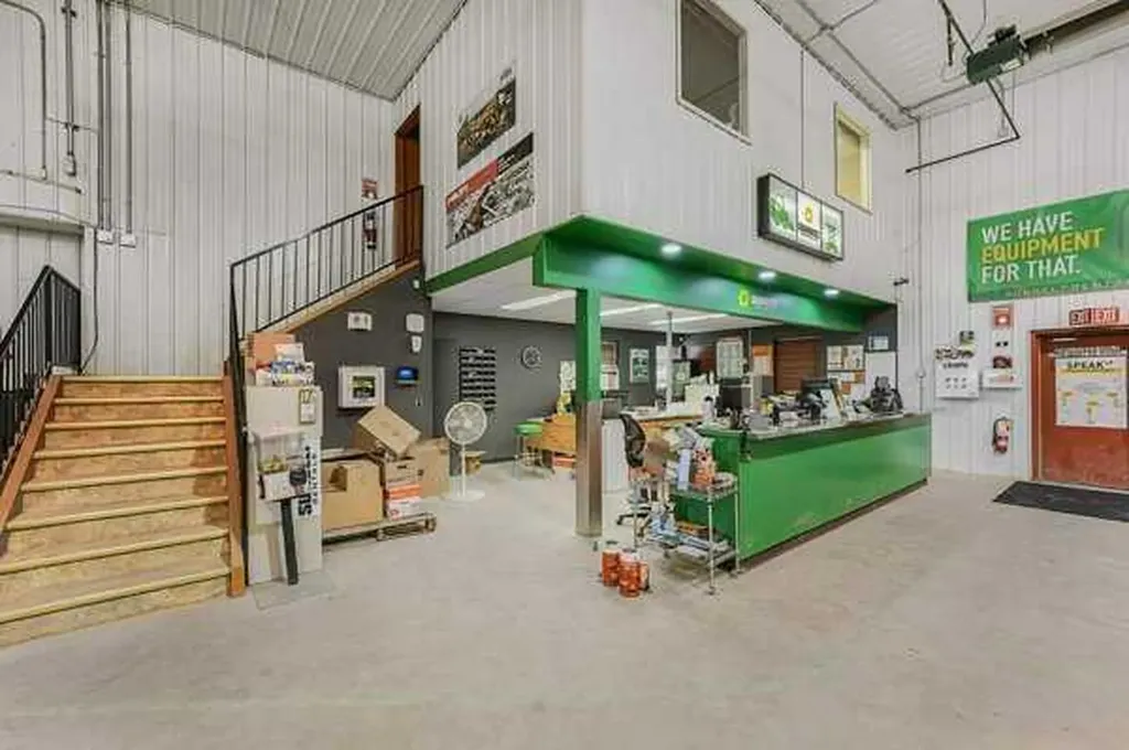 30 Industrial Drive Sylvan Lake AB T4S 1P4