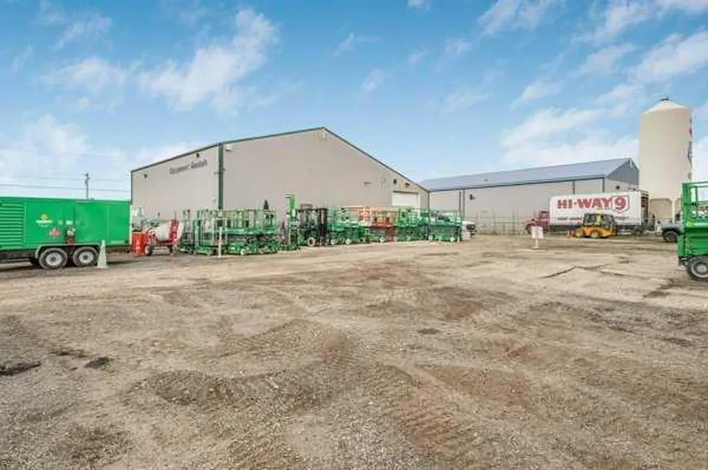 30 Industrial Drive Sylvan Lake AB T4S 1P4