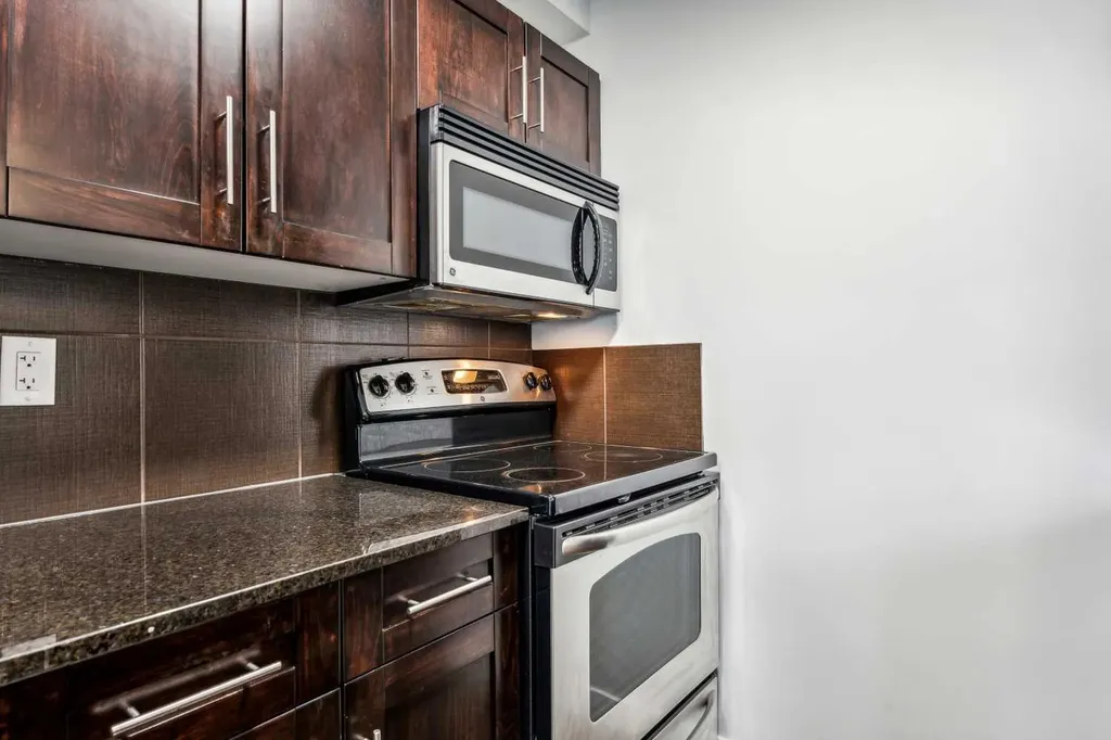 355 Taralake Way NE Calgary AB T3J 0M1
