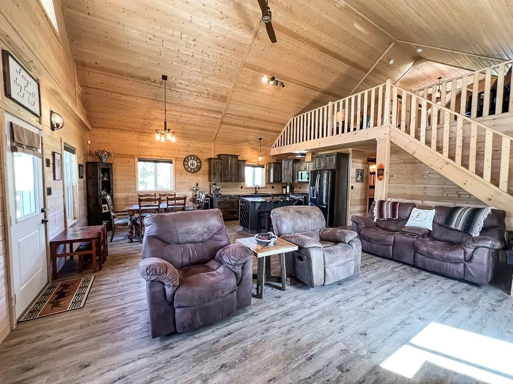 20133 Twp Road 832 St. Isidore AB T0H 1E0