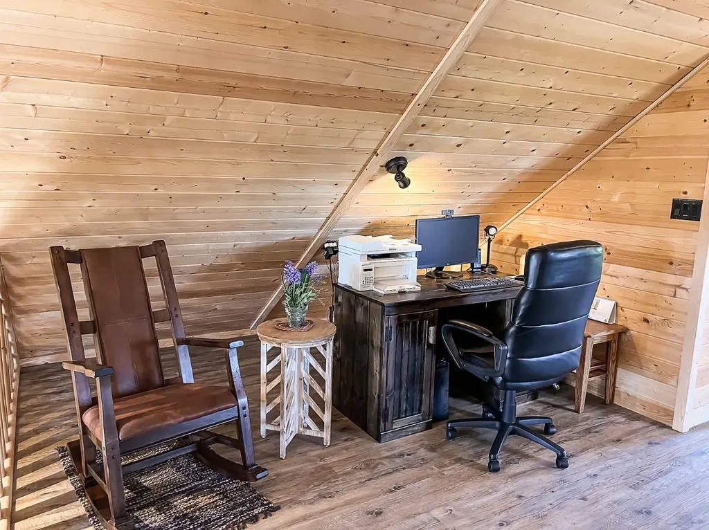 20133 Twp Road 832 St. Isidore AB T0H 1E0