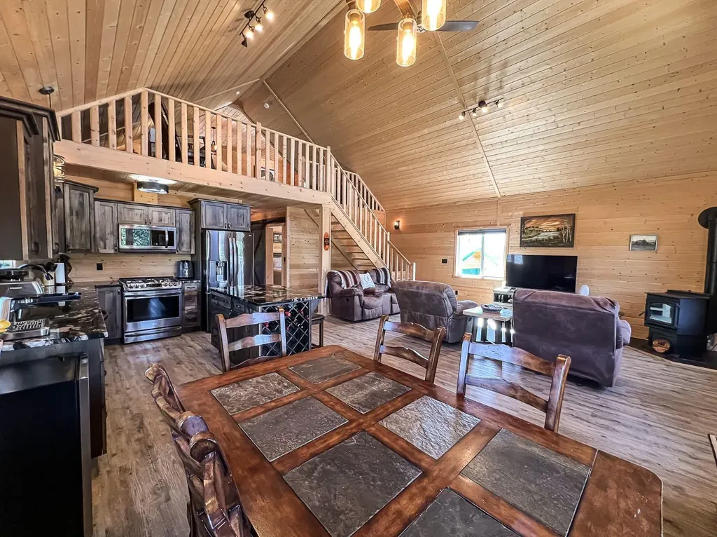 20133 Twp Road 832 St. Isidore AB T0H 1E0