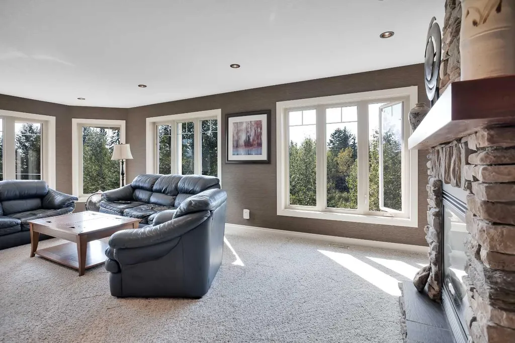524 Summer Crescent Rural Ponoka County AB T0C 2J0