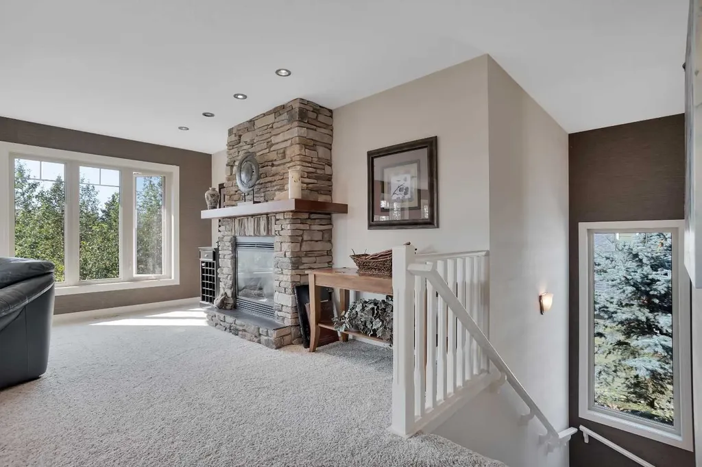 524 Summer Crescent Rural Ponoka County AB T0C 2J0