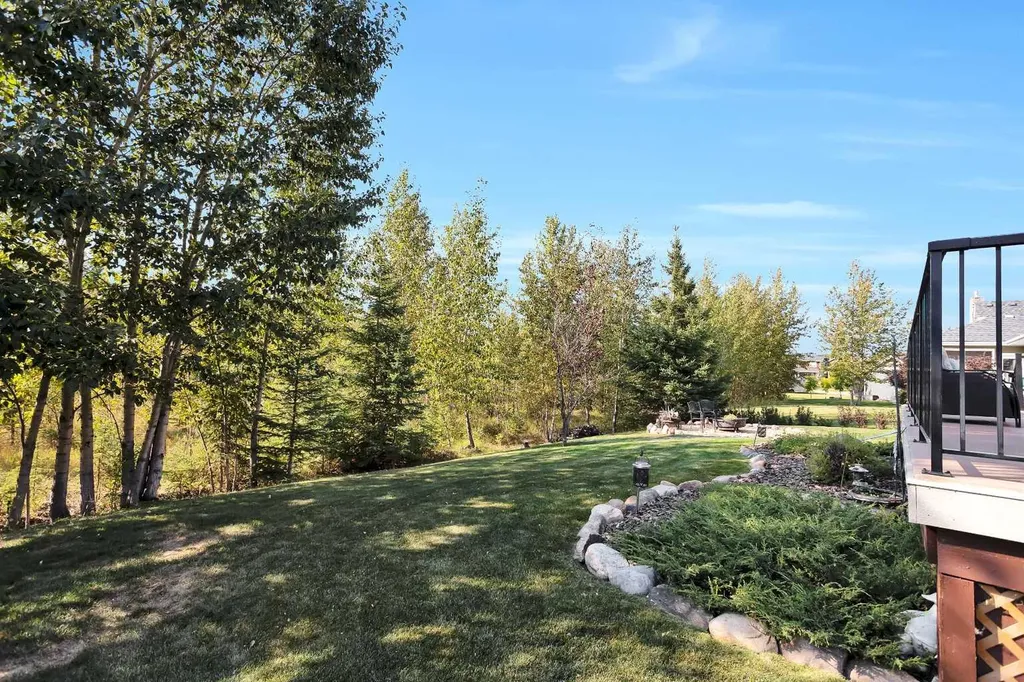 524 Summer Crescent Rural Ponoka County AB T0C 2J0