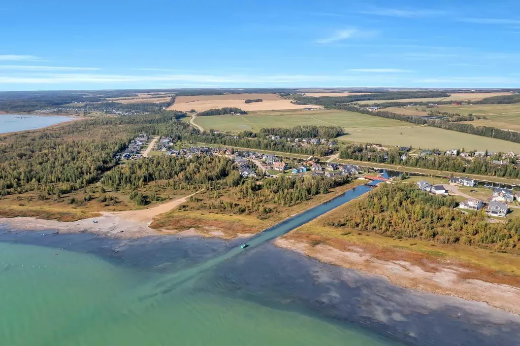 524 Summer Crescent Rural Ponoka County AB T0C 2J0