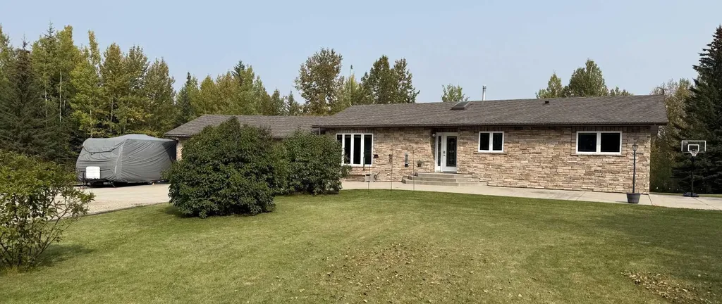 53515 Range Road 165a Rural Yellowhead County AB T7E 3K9