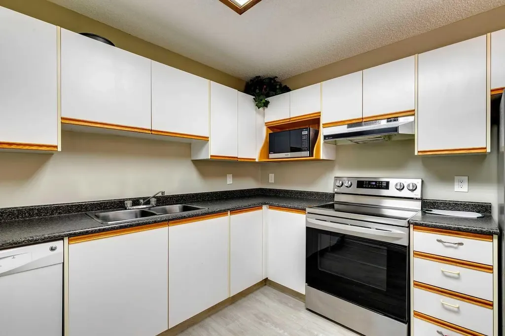 186007 Priddis Valley Road W Rural Foothills County AB T0L1W1