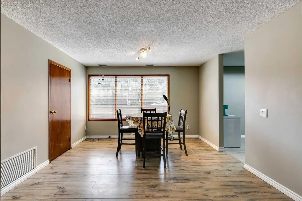 186007 Priddis Valley Road W Rural Foothills County AB T0L1W1