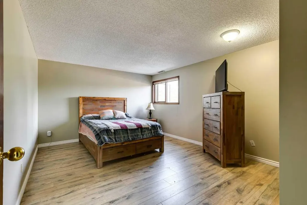 186007 Priddis Valley Road W Rural Foothills County AB T0L1W1
