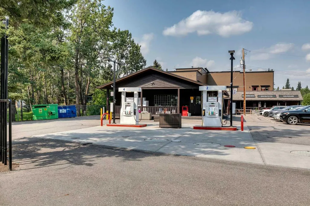 186007 Priddis Valley Road W Rural Foothills County AB T0L1W1