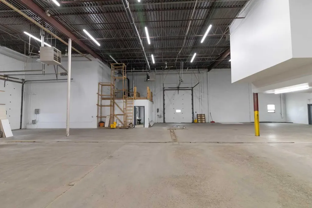 3501 23 Street NE Calgary AB T2E 6V8
