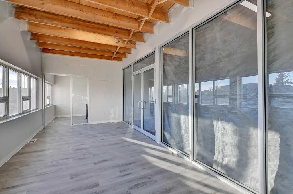 10404 100 Street Grande Prairie AB T8V2M2