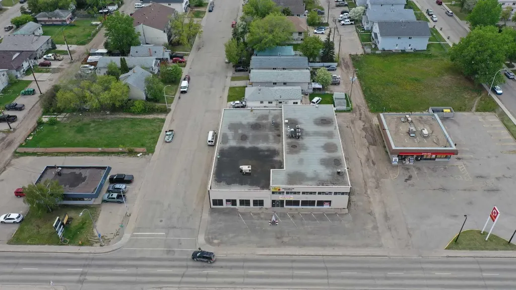 10404 100 Street Grande Prairie AB T8V2M2