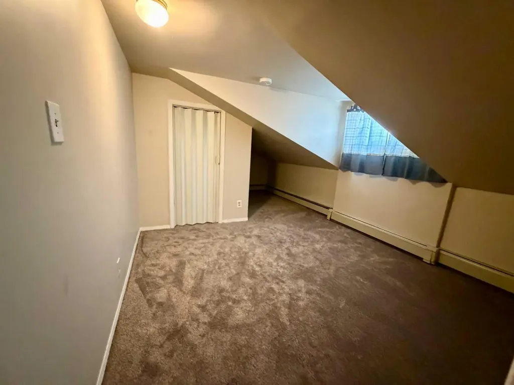 4718 College Avenue Lacombe AB T4L 1Z1