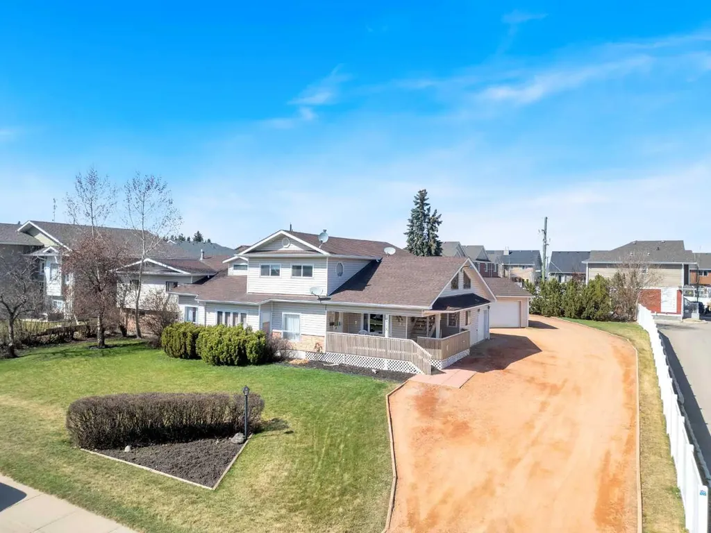 4718 College Avenue Lacombe AB T4L 1Z1