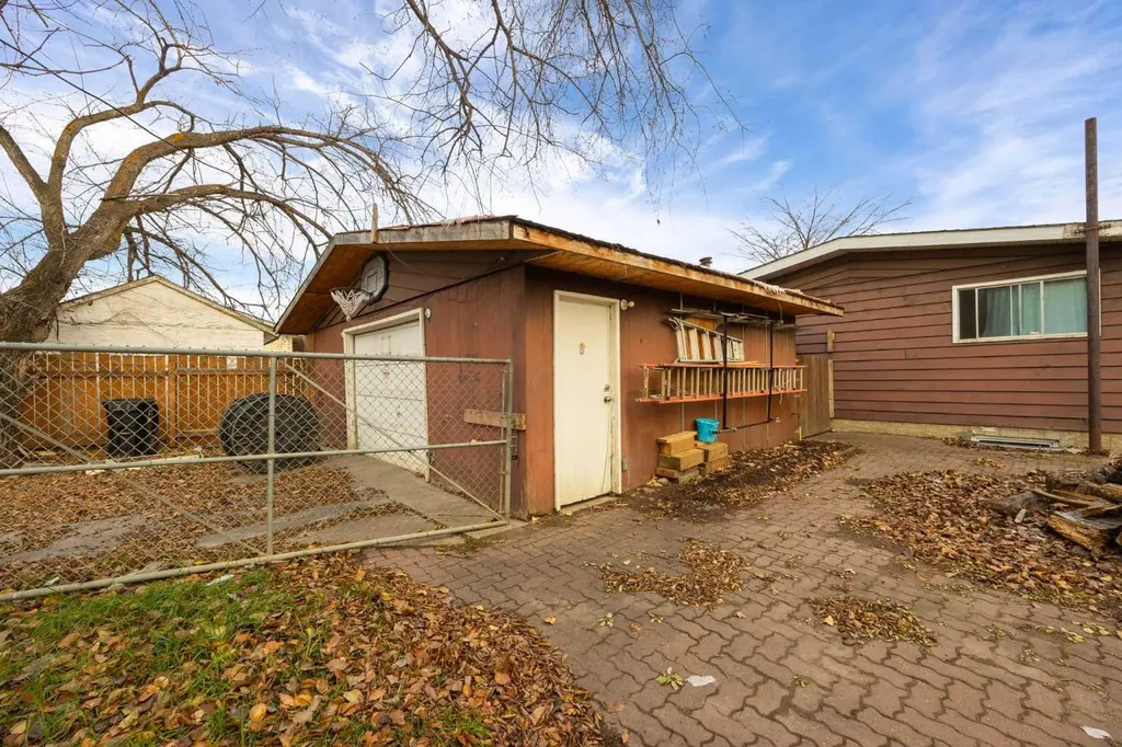 138 Father Mercredi Street Fort Mcmurray AB T9H 2A5
