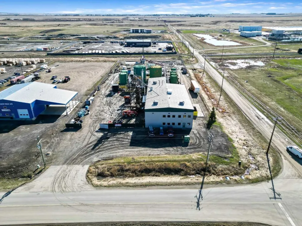 450254 82 Street E Rural Foothills County AB T0L 1T0