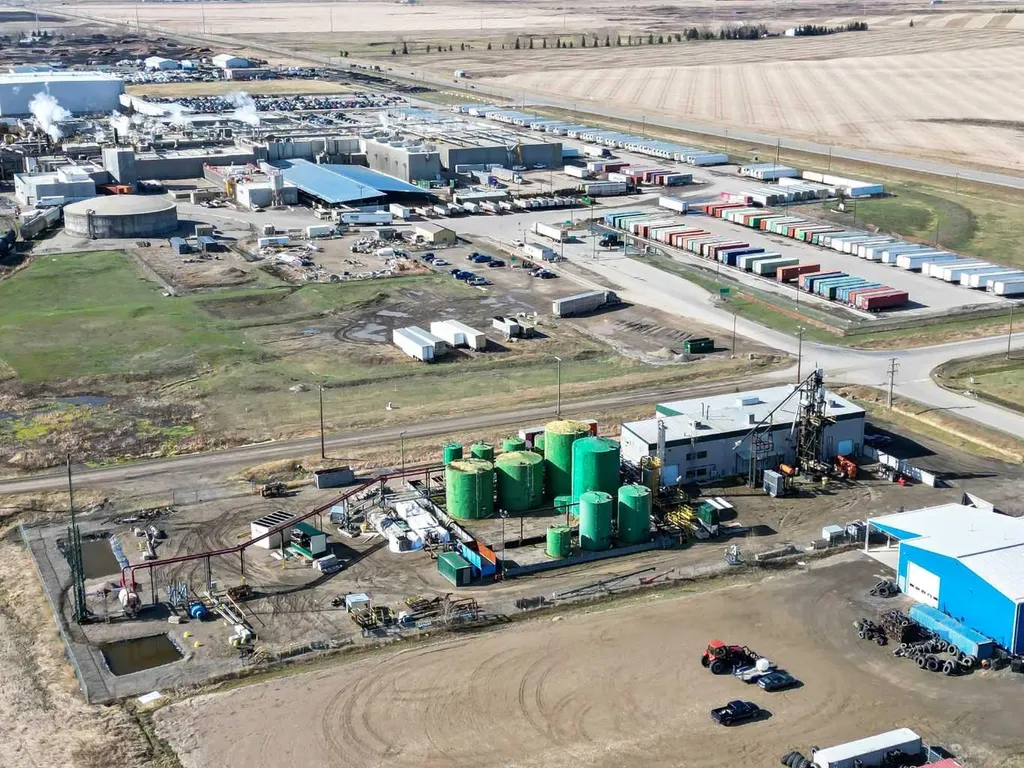 450254 82 Street E Rural Foothills County AB T0L 1T0