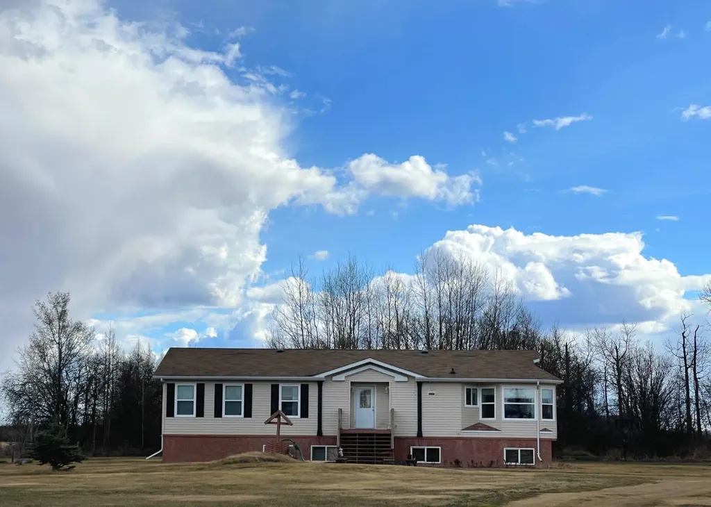 16521 Township Road 755a High Prairie AB T0G 1E0