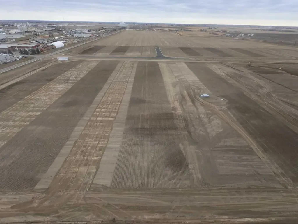 4500 14 Avenue N Rural Lethbridge County AB T1J 5X8