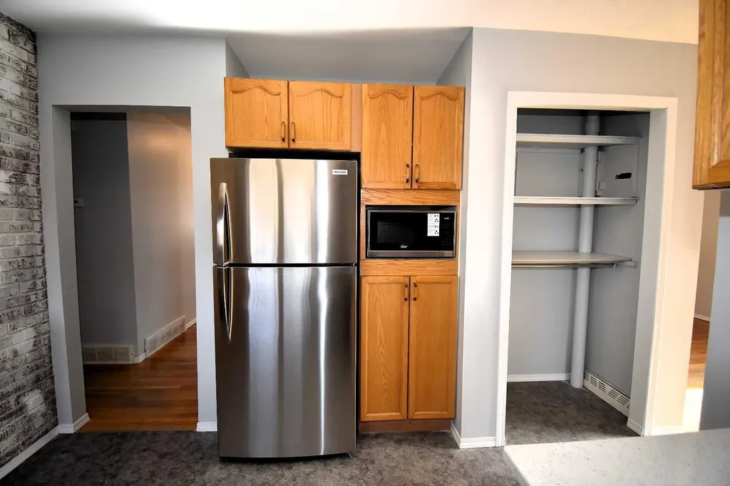 119 Lodgepole Drive Hinton AB T7V 1E4