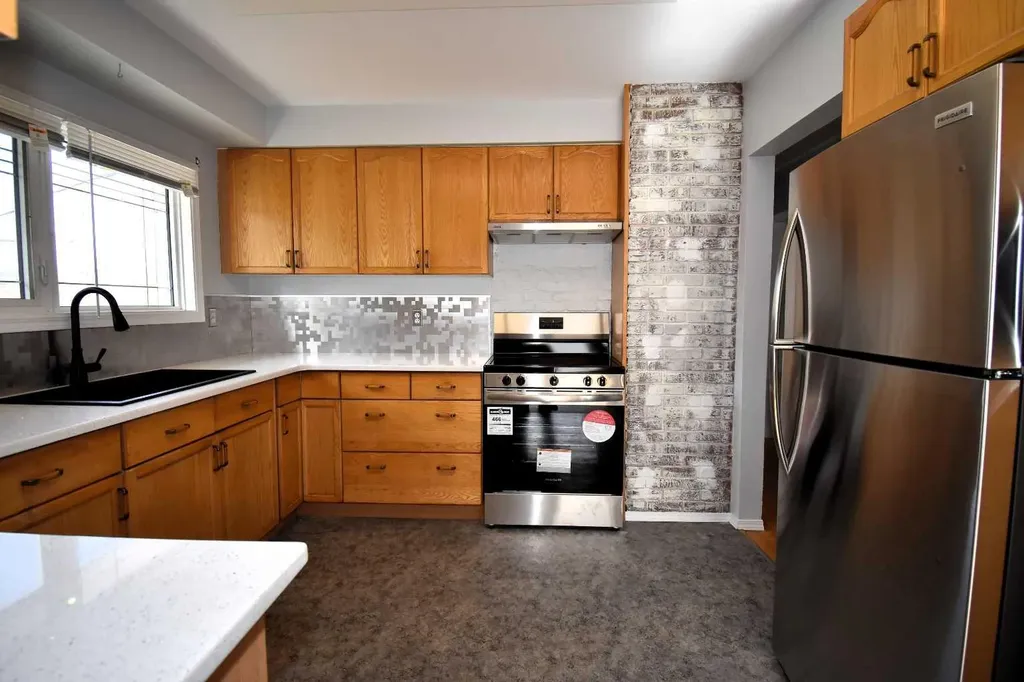 119 Lodgepole Drive Hinton AB T7V 1E4