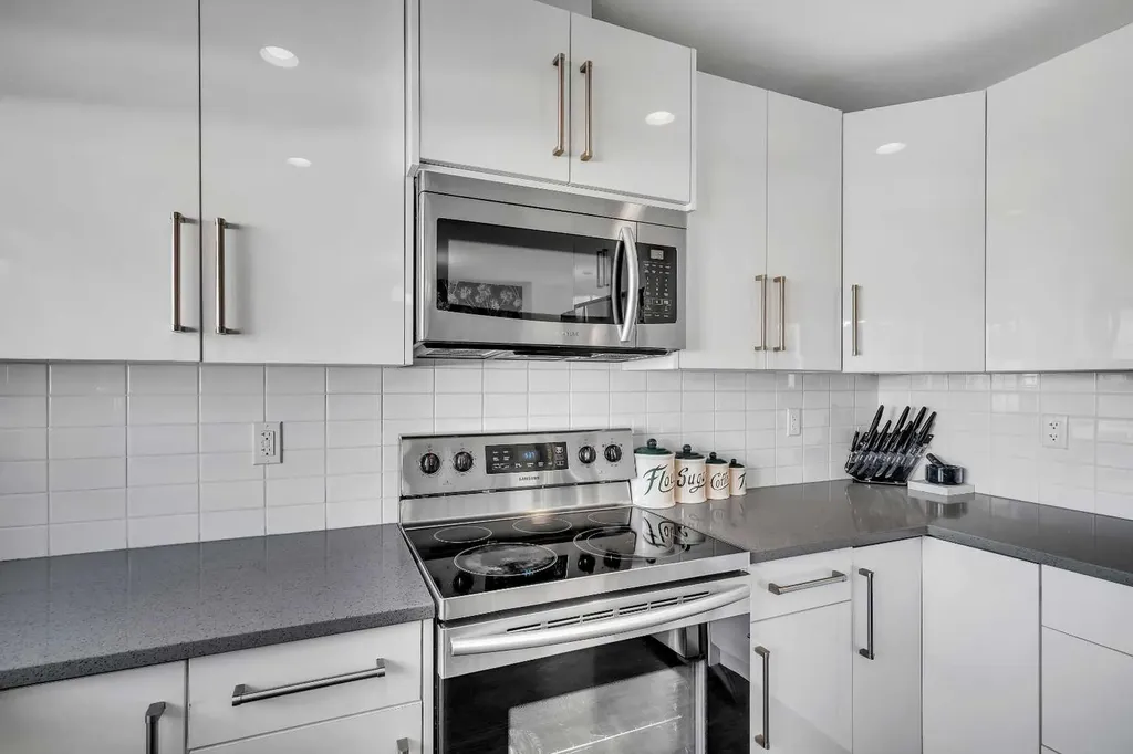 1530 Bayside Avenue SW Airdrie AB T4B 4B5