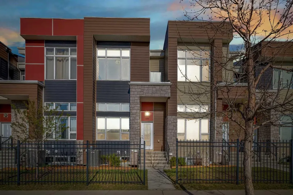 1530 Bayside Avenue SW Airdrie AB T4B 4B5