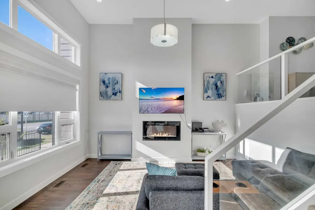 1530 Bayside Avenue SW Airdrie AB T4B 4B5