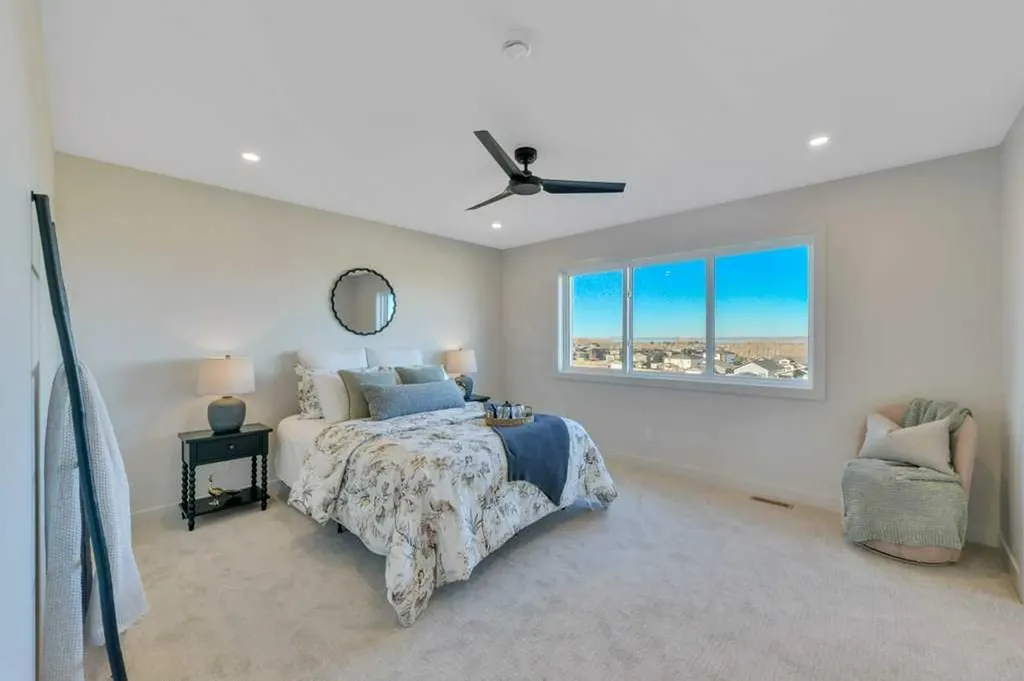 7 Vincent Gate Sylvan Lake AB T4S 0V7