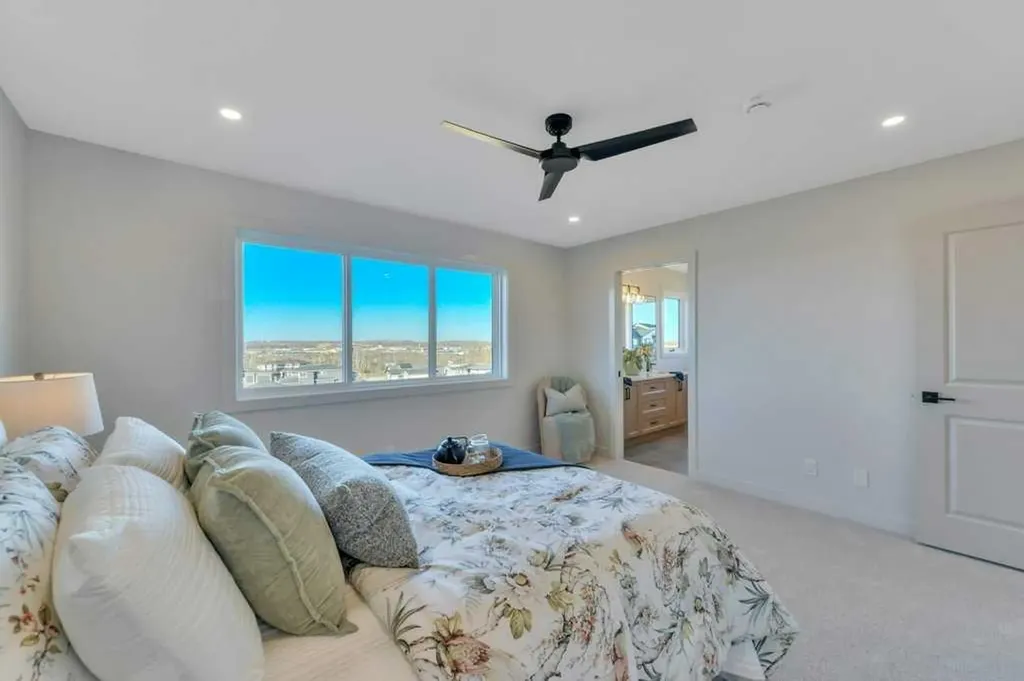 7 Vincent Gate Sylvan Lake AB T4S 0V7