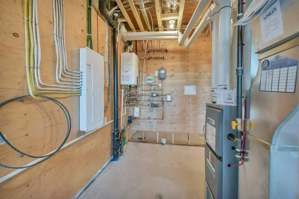 7 Vincent Gate Sylvan Lake AB T4S 0V7