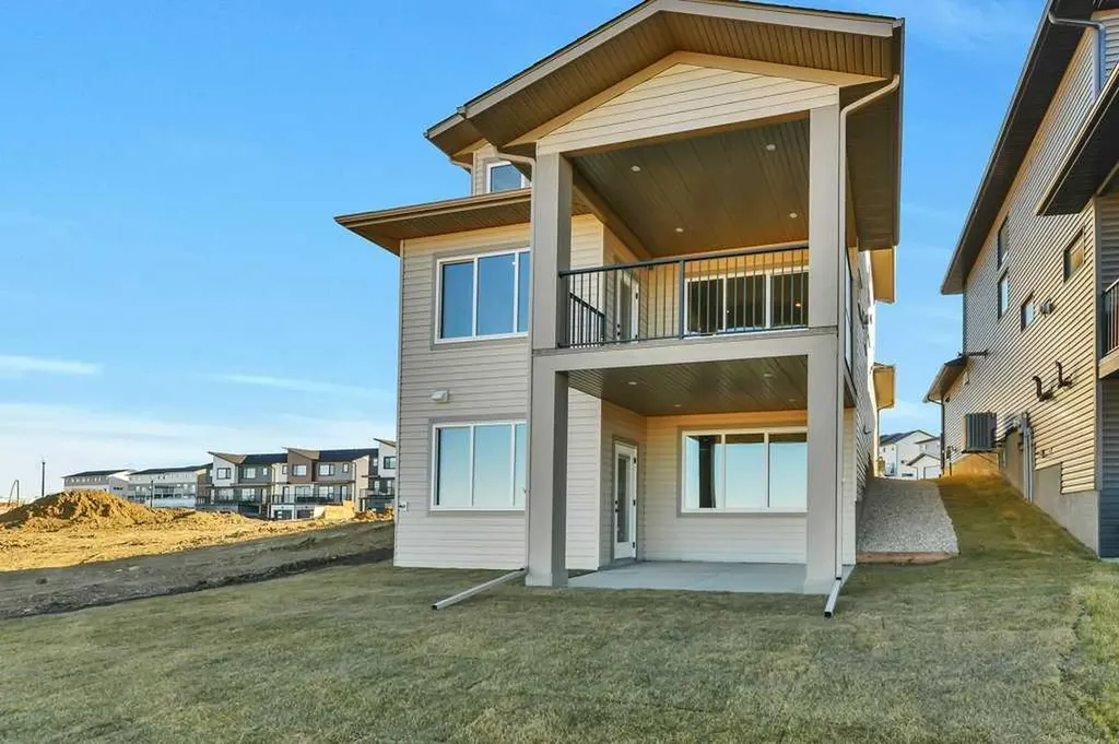 7 Vincent Gate Sylvan Lake AB T4S 0V7