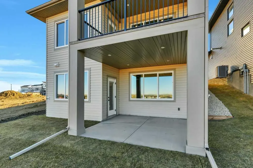 7 Vincent Gate Sylvan Lake AB T4S 0V7
