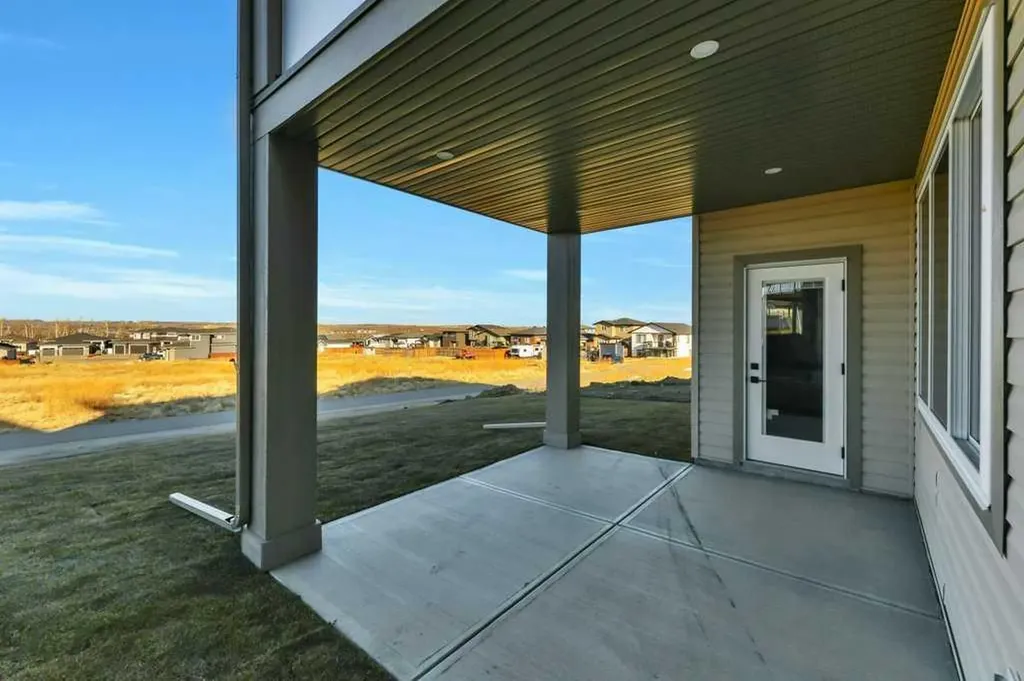 7 Vincent Gate Sylvan Lake AB T4S 0V7