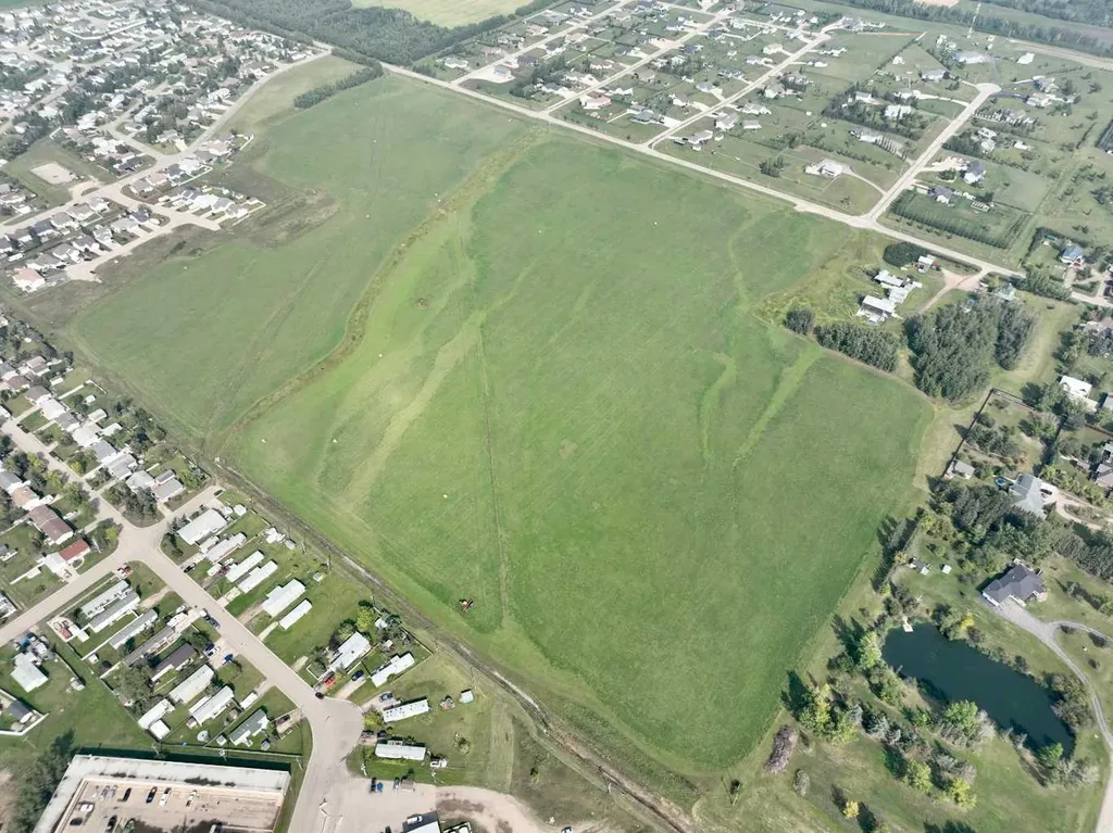 11 Th Avenue Beaverlodge AB T0H0C0