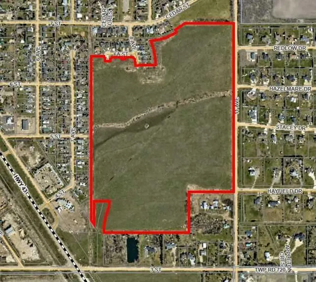 11 Th Avenue Beaverlodge AB T0H0C0