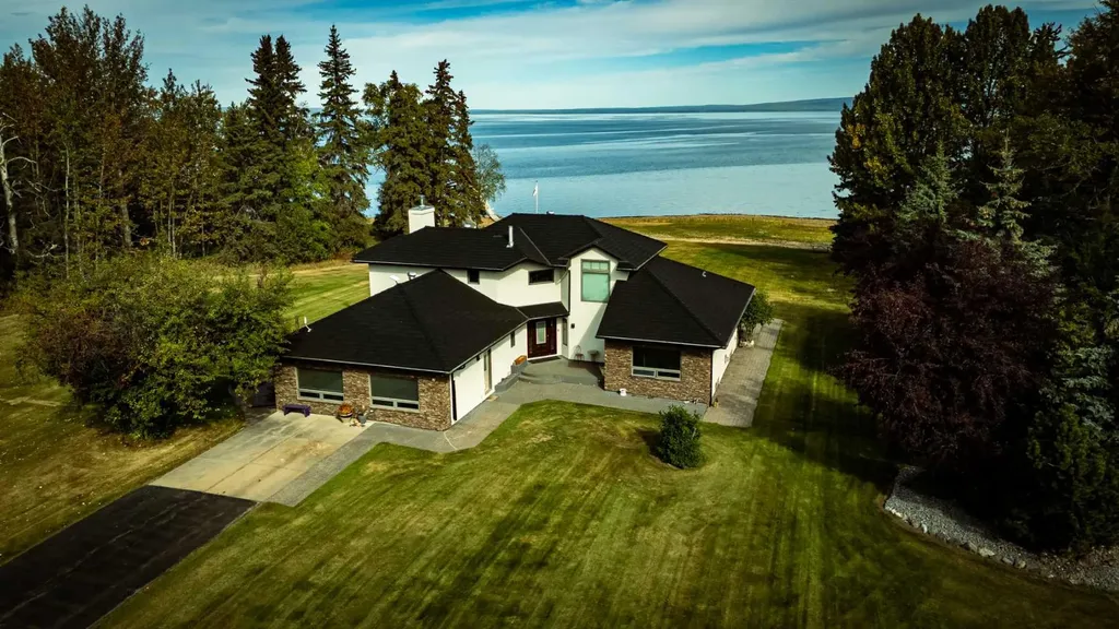 30 Executive Estates Canyon Creek AB T0G0M0