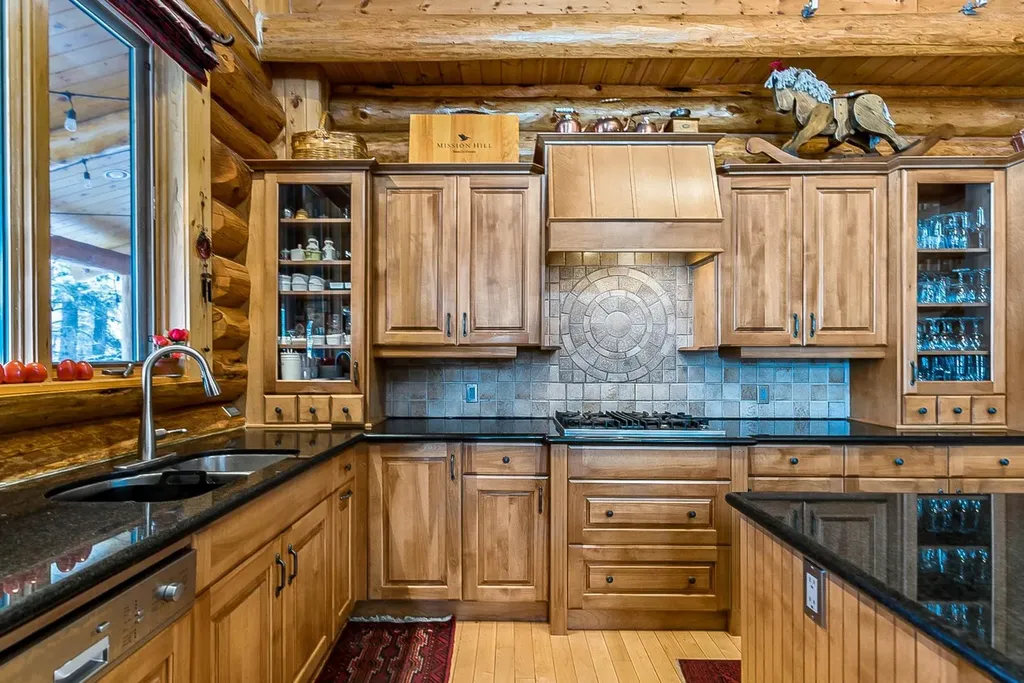 104 White Avenue Bragg Creek AB T0L 0K0