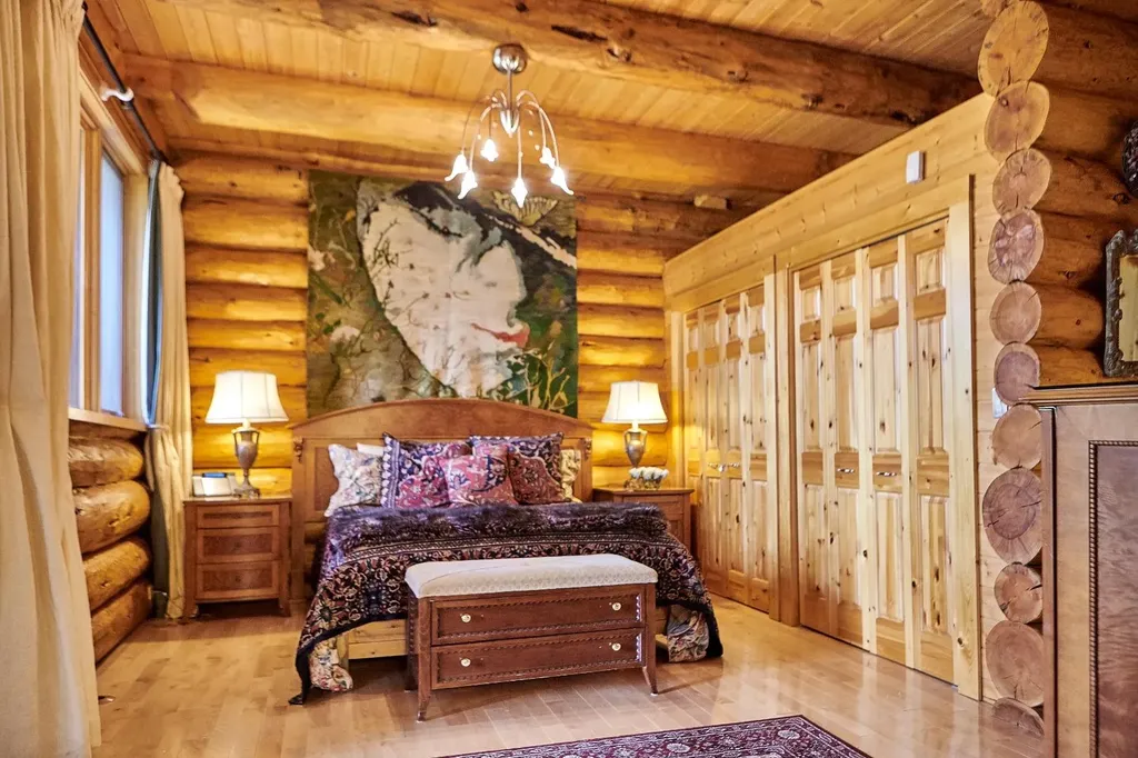 104 White Avenue Bragg Creek AB T0L 0K0