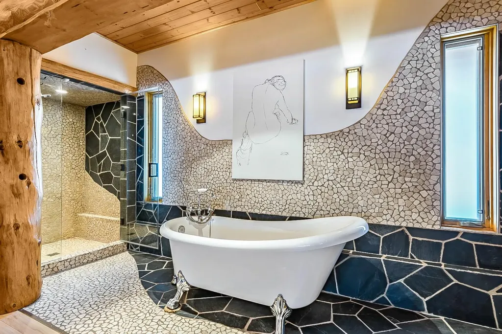 104 White Avenue Bragg Creek AB T0L 0K0