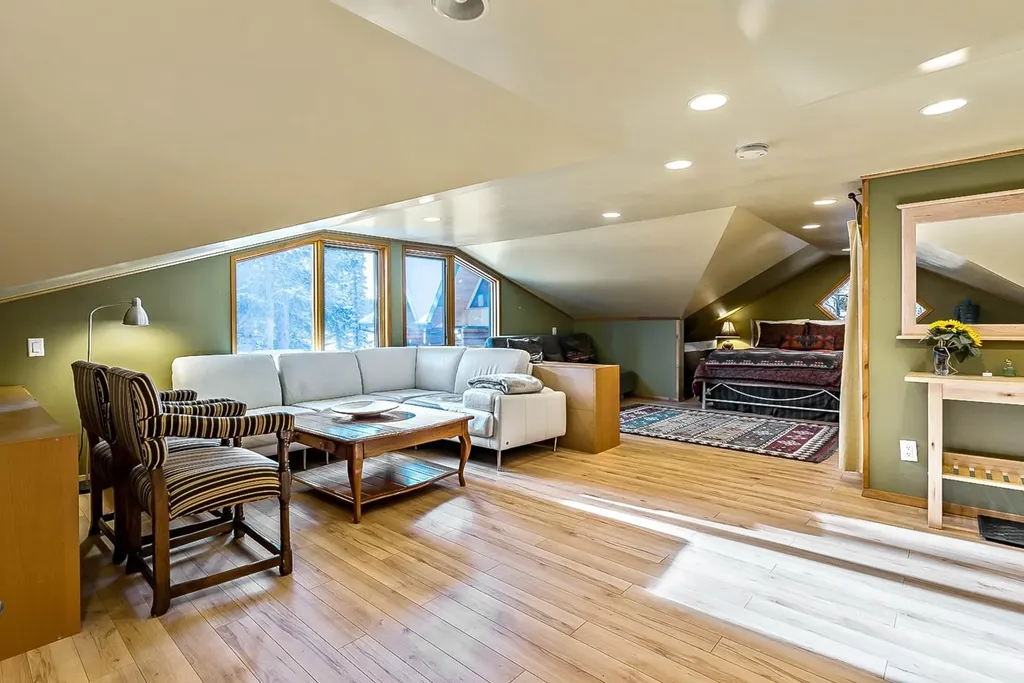 104 White Avenue Bragg Creek AB T0L 0K0