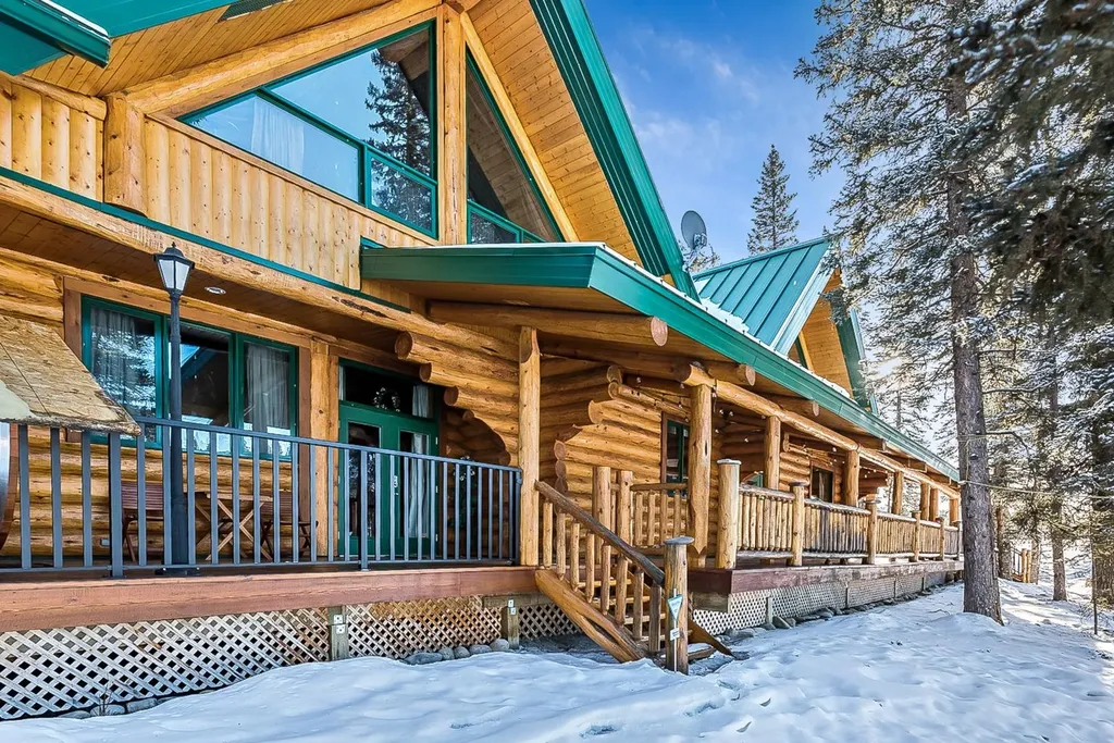 104 White Avenue Bragg Creek AB T0L 0K0