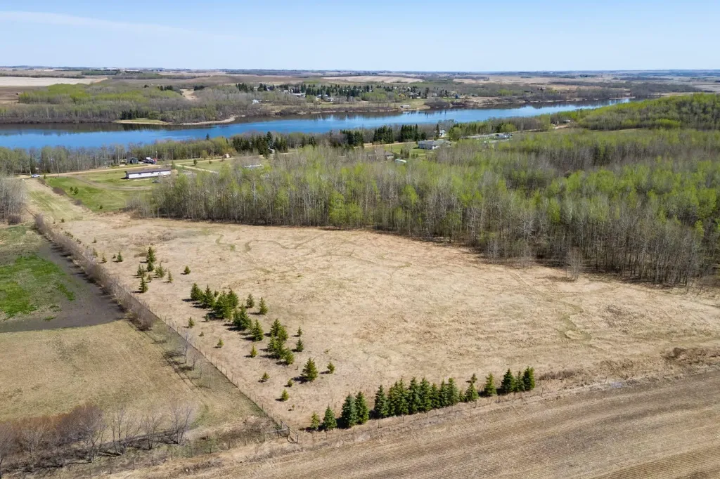 44101 214 Range Rural Camrose County AB T0B1M0