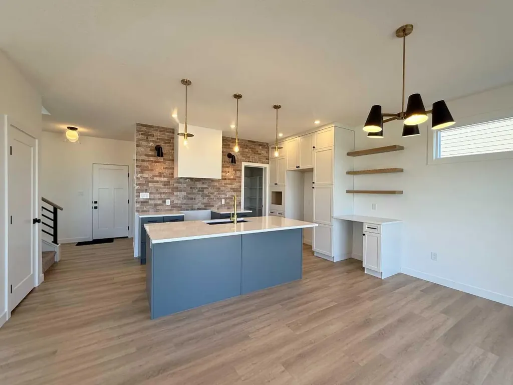 10210 67 Avenue Grande Prairie AB T8W 0K7