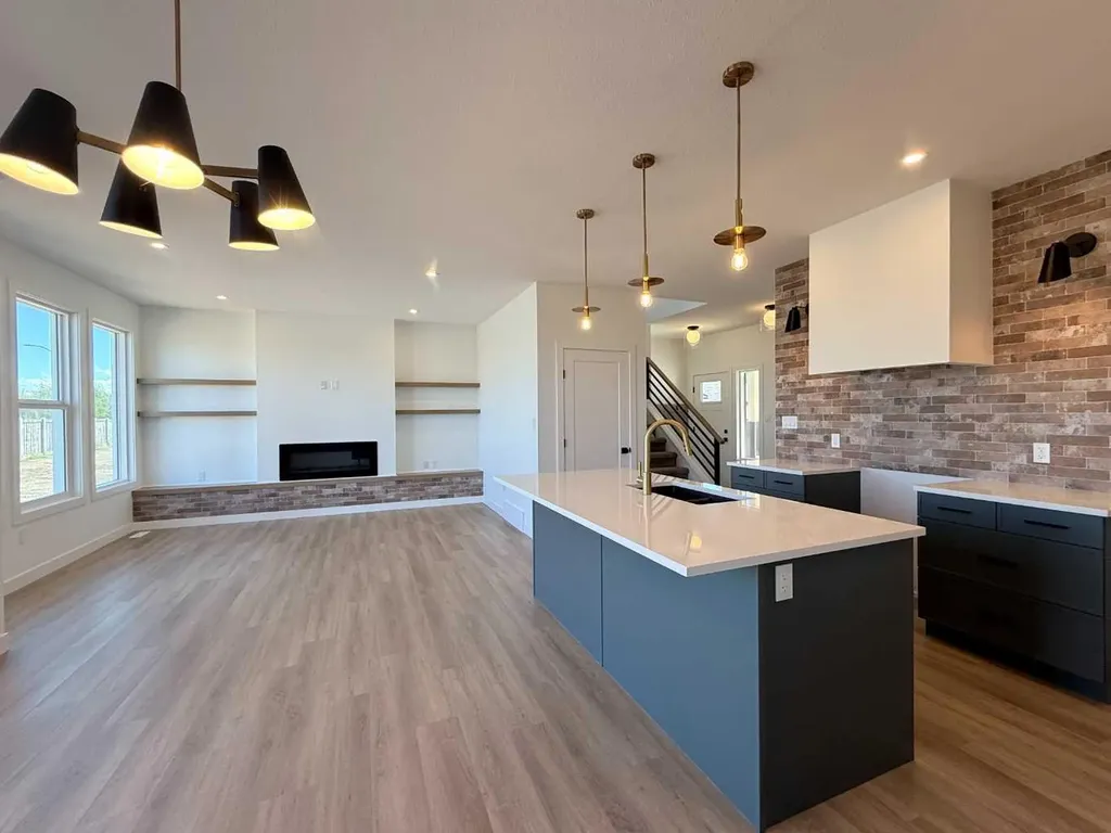 10210 67 Avenue Grande Prairie AB T8W 0K7