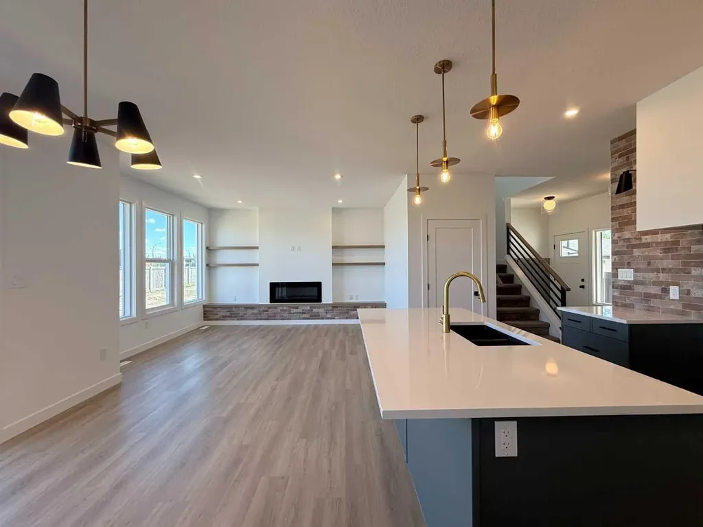 10210 67 Avenue Grande Prairie AB T8W 0K7