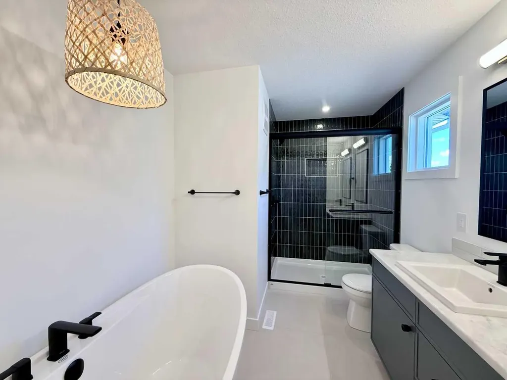 10210 67 Avenue Grande Prairie AB T8W 0K7